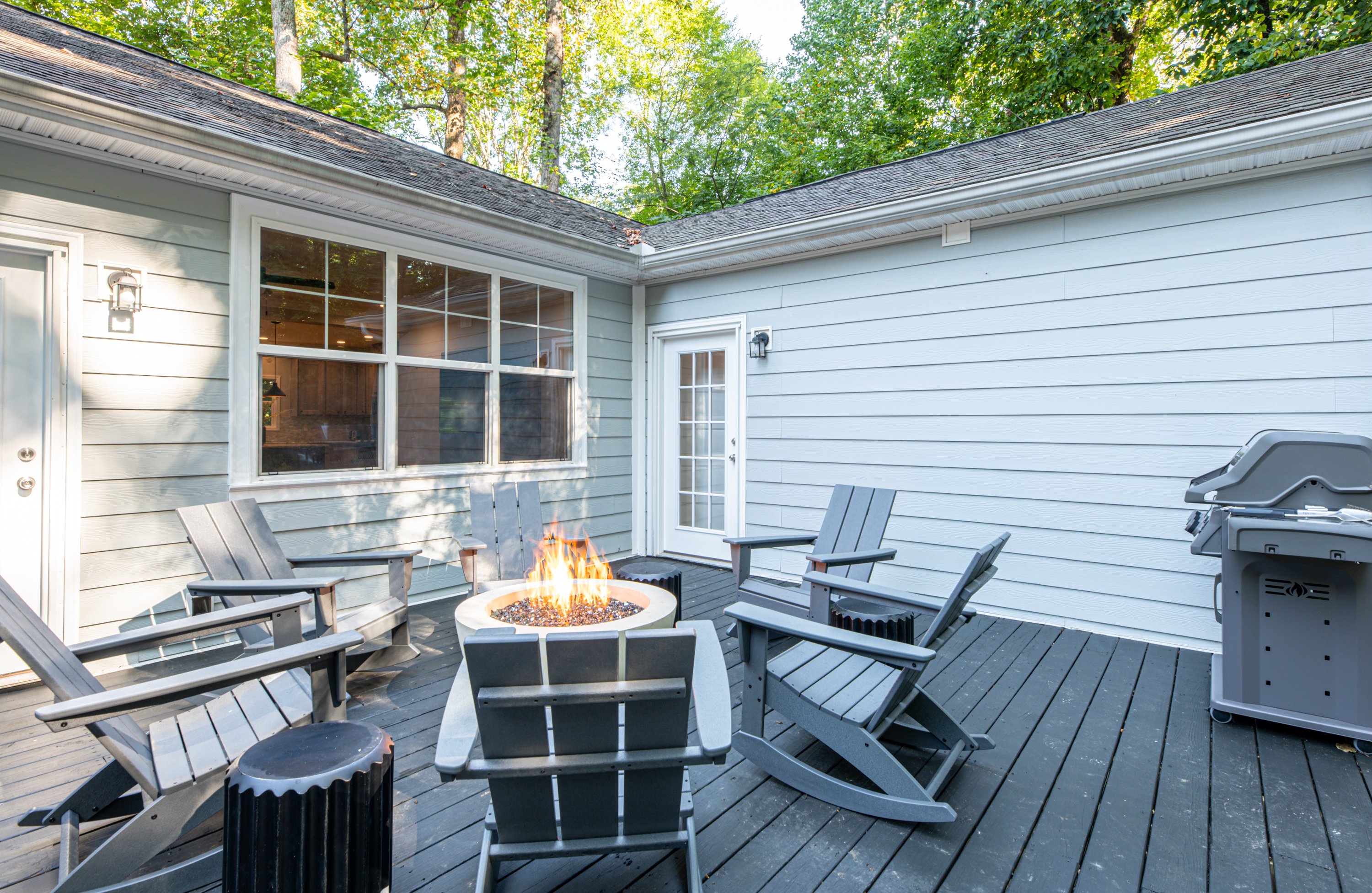 porch-paradise-and-hot-tub-time-machine/