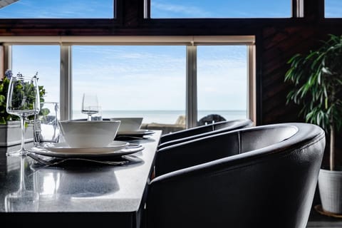 Kitchen with Dining Island