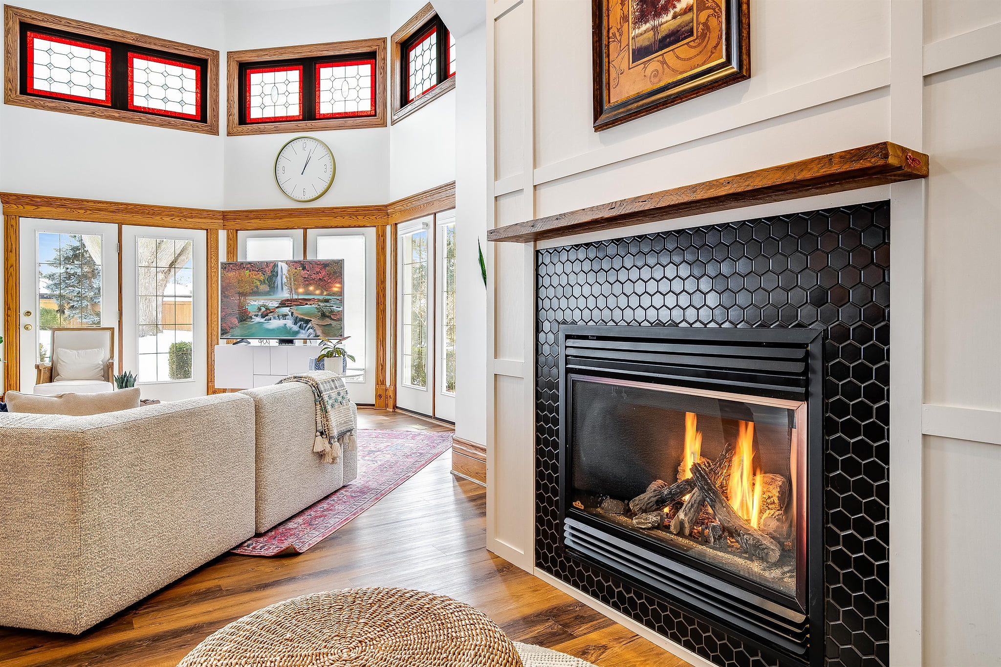 7 bedroom Retreat House with Pool and Hot Tub