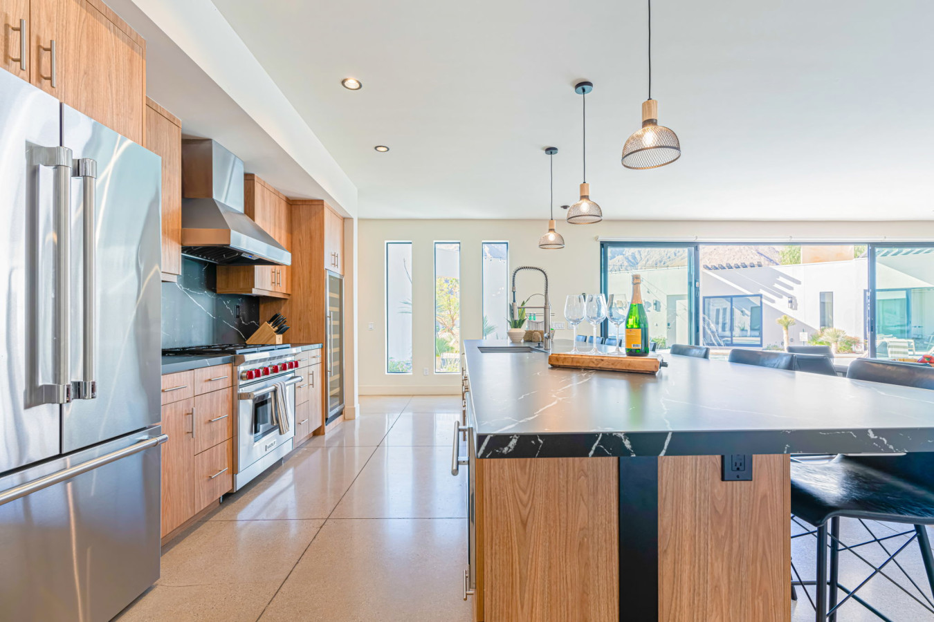 spectacular-resort-style-oasis/