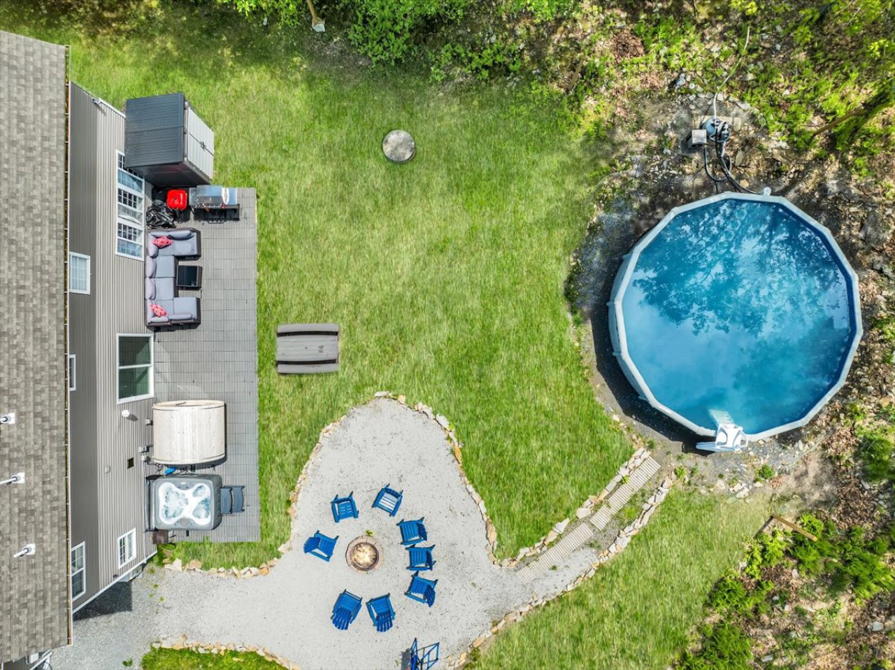 amazing-home-with-hot-tub-pool-sauna-and-more!/