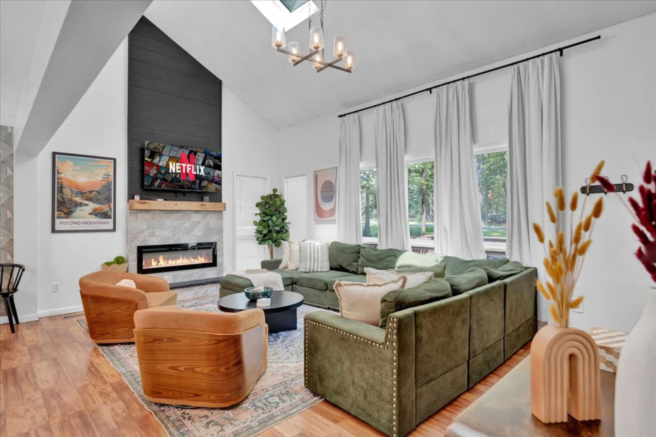 cozy-5br-sleeps-12-w-hot-tub+fire-pit+game-room/