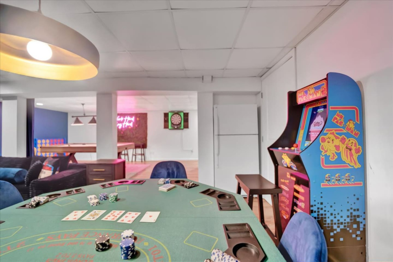 cozy-5br-sleeps-12-w-hot-tub+fire-pit+game-room/