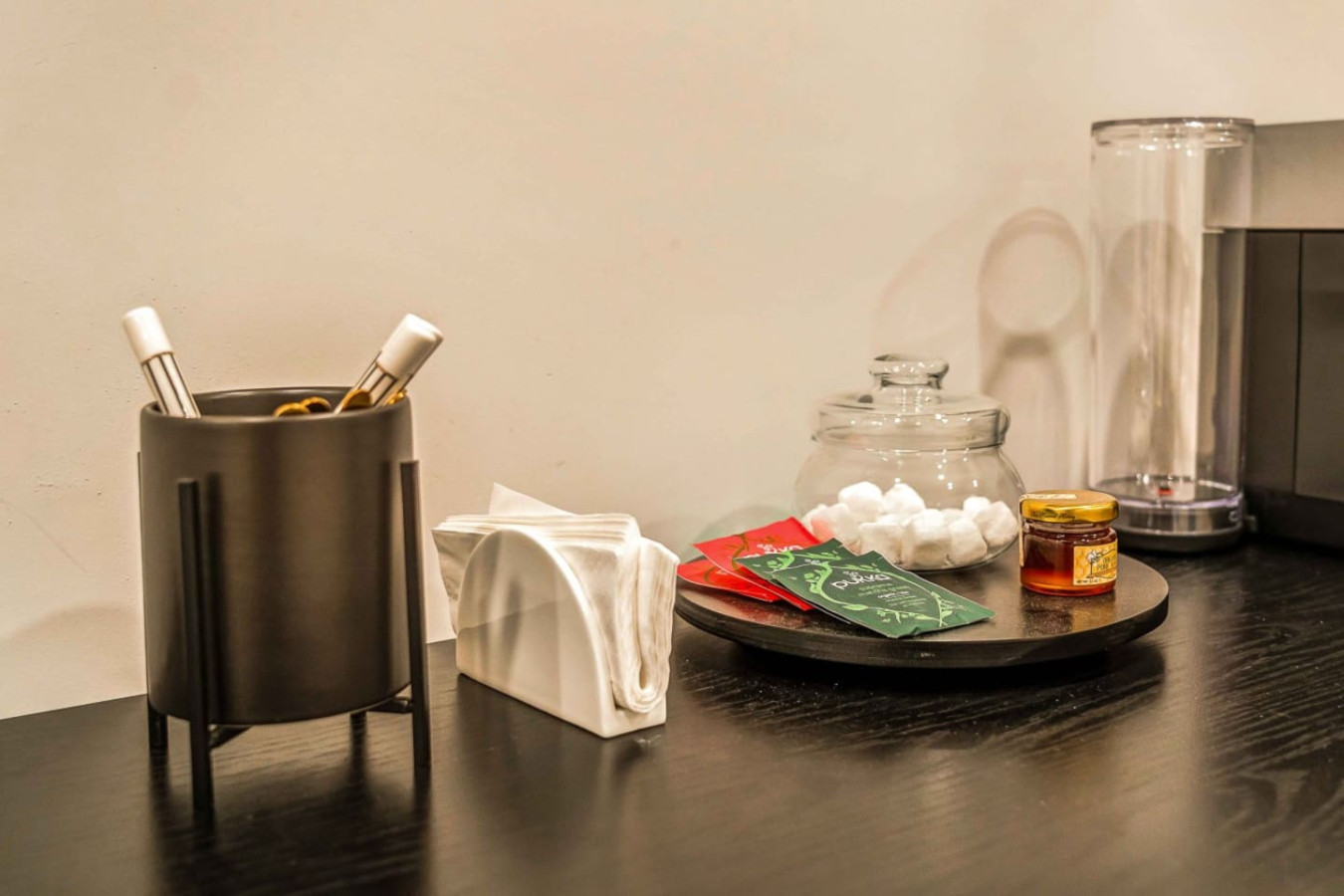 steps-from-downtown-stroudsburg-or-2br-+-sleeps-4/