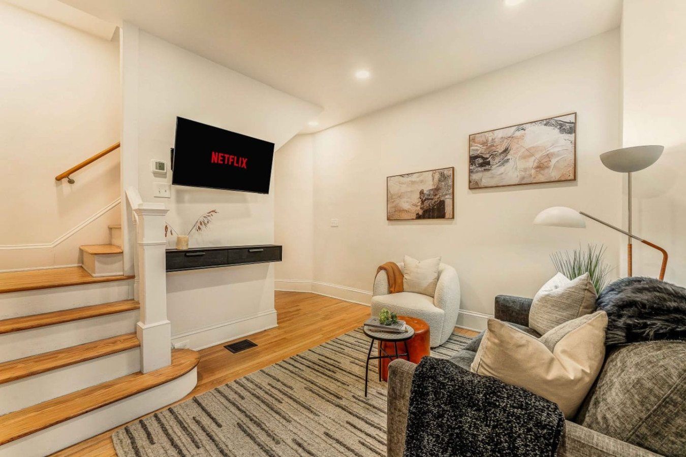 steps-from-downtown-stroudsburg-or-2br-+-sleeps-4/