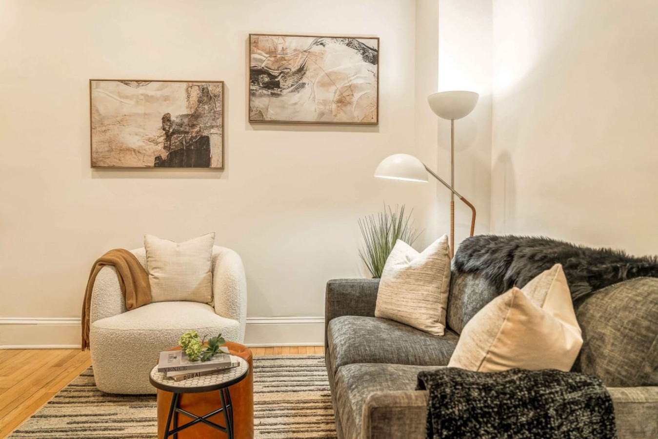 steps-from-downtown-stroudsburg-or-2br-+-sleeps-4/