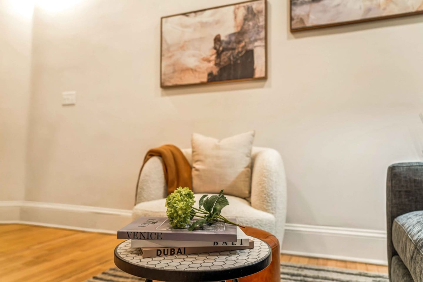 steps-from-downtown-stroudsburg-or-2br-+-sleeps-4/