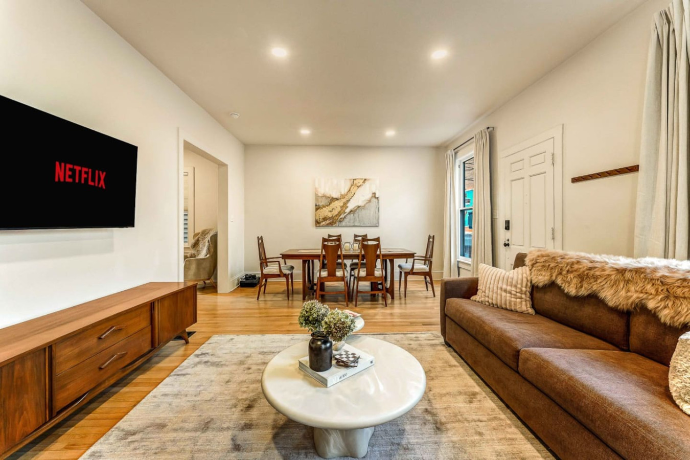 elegant-historic-5br-home-in-downtown-stroudsburg/