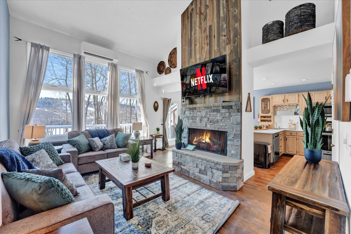 big-boulder-viewsorgame-loft+pet-friendly+sleeps-10/