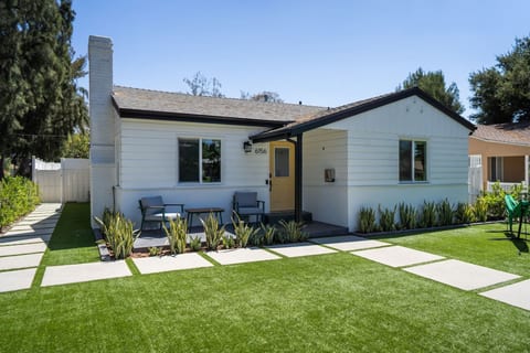 VIRTUAL TOUR: https://my.matterport.com/show/?m=55UuuoKZiGw