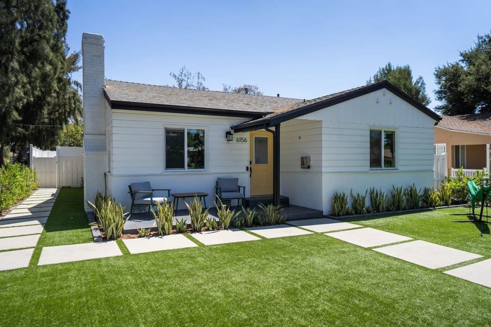 VIRTUAL TOUR: https://my.matterport.com/show/?m=55UuuoKZiGw