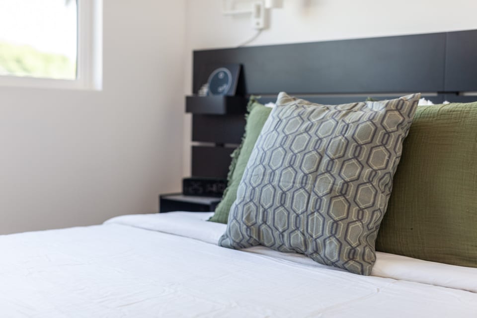Scandinavian-Style 1BR Apartment BUILT 2024 (p83) - Los Angeles