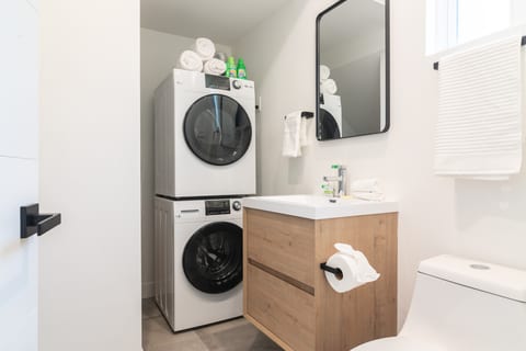 Scandinavian-Style 1BR Apartment BUILT 2024 (p80)