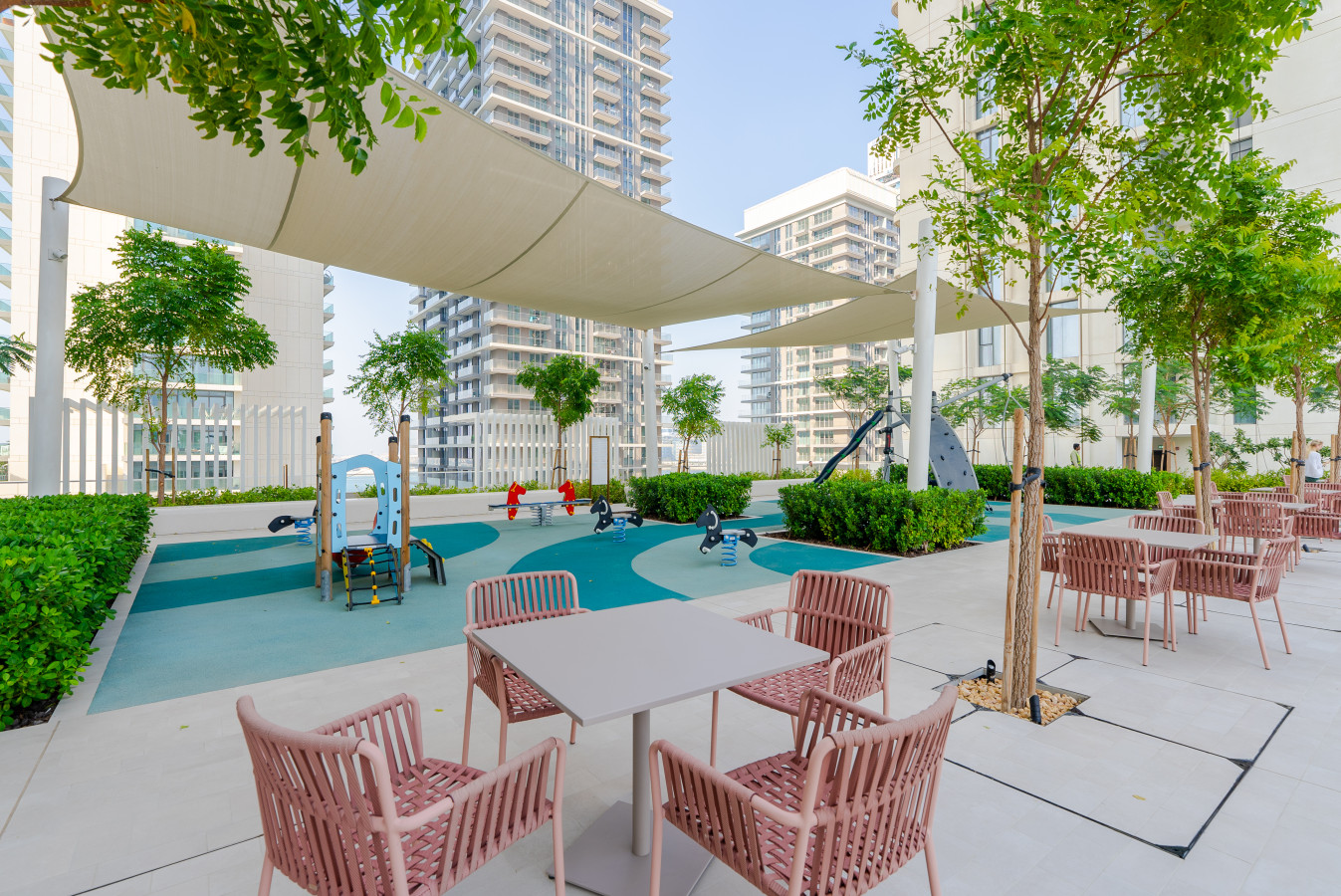 Elegant and Spacious 1 BR Apartment- Beachfront - Tecom - Dubai - United Arab Emirates