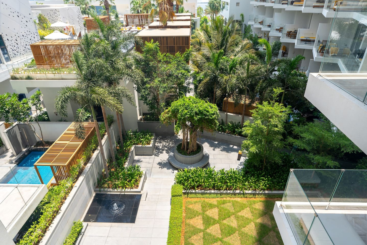 Exclusive 2BR in Five Palm Jumeirah - Pool & Beach Access - Tecom - Dubai - United Arab Emirates