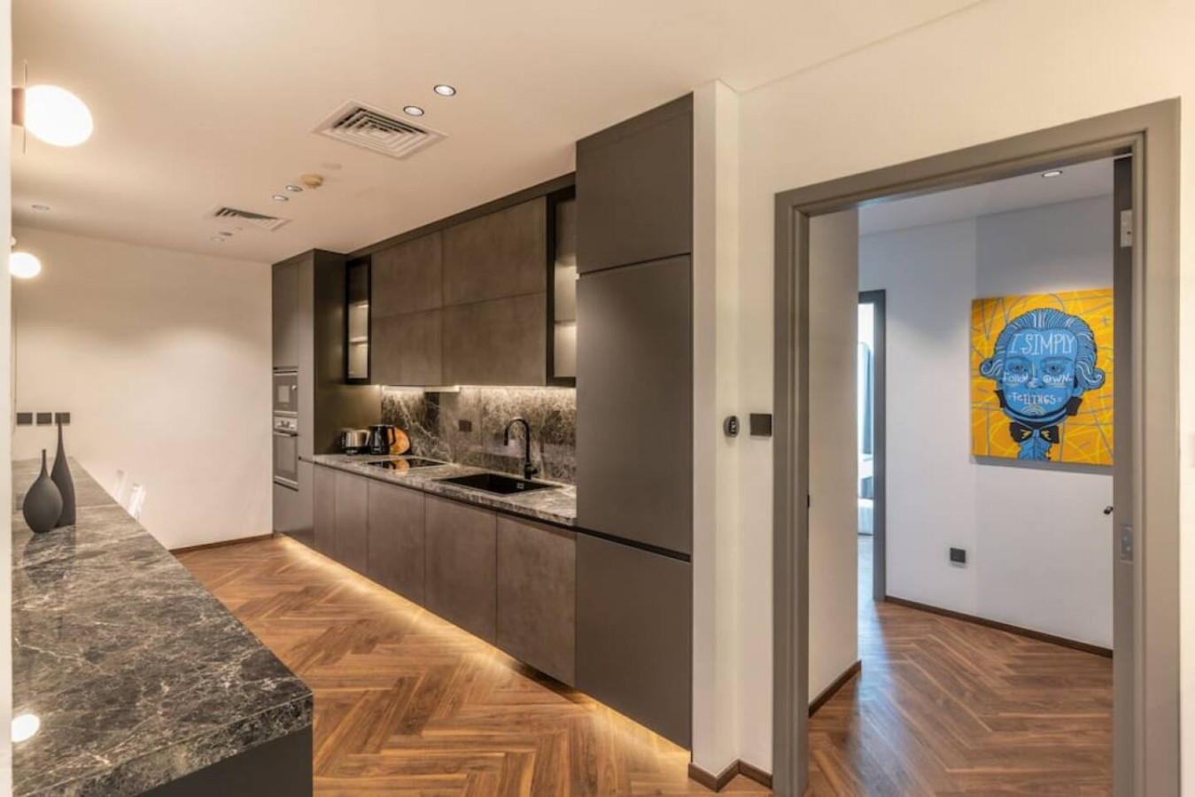 Stunning  4 BR Luxury Apartment - Dubai Marina - Tecom - Dubai - United Arab Emirates