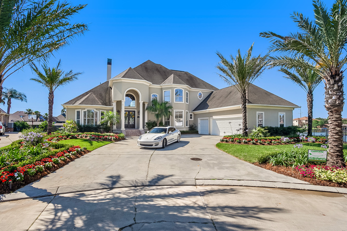 Lake Mansion Luxury Estate