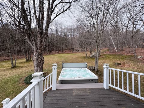 Carter Notch Inn | Hot Tub | 9BDRM | Sleeps 25