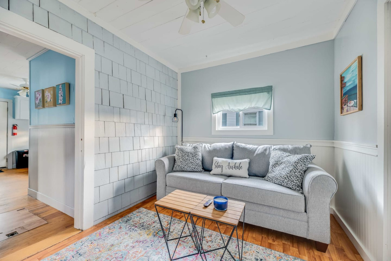 Old Orchard Beach Retreat | 2BD Cottage