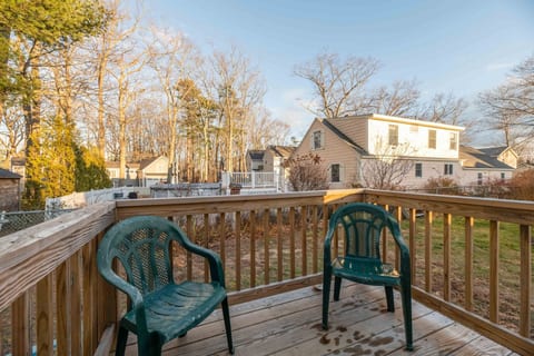 Old Orchard Beach Retreat | 2BD Cottage