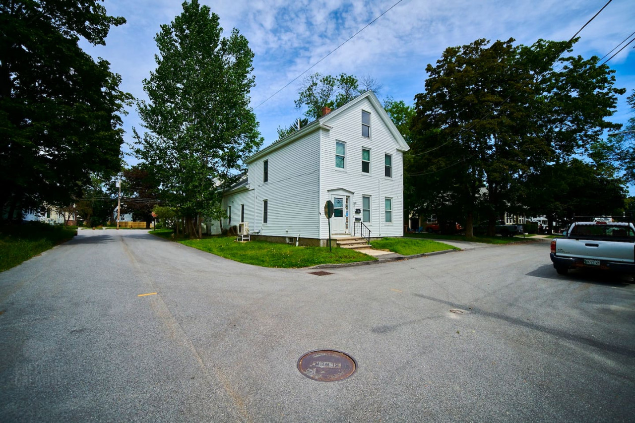 perfect-2bd-location-in-saco-with-free-parking/