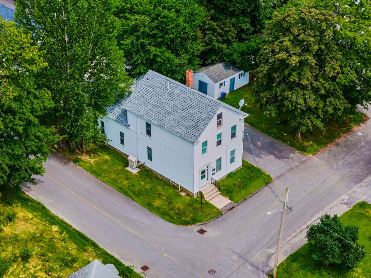 perfect-2bd-location-in-saco-with-free-parking/