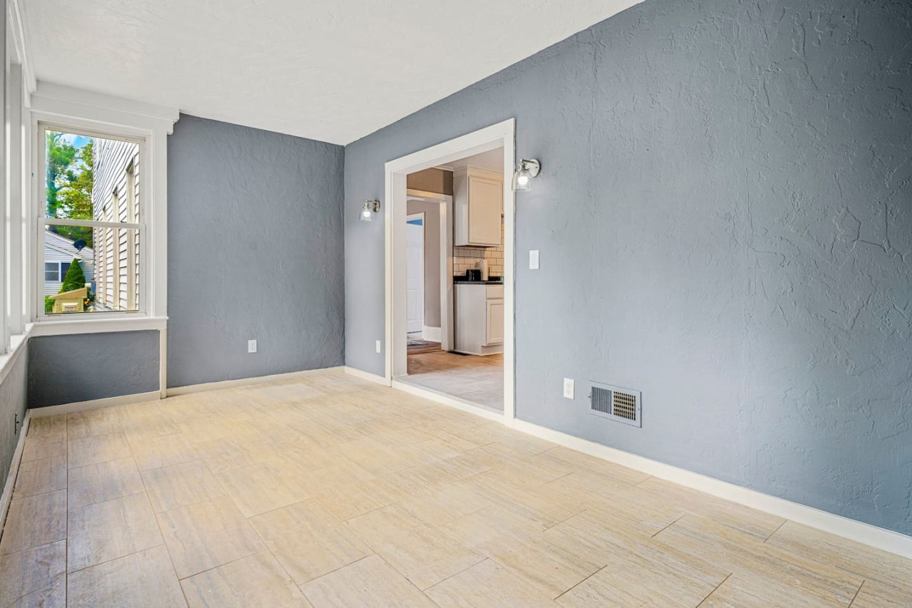 saco-haven:-stylish-2bd-near-everything/