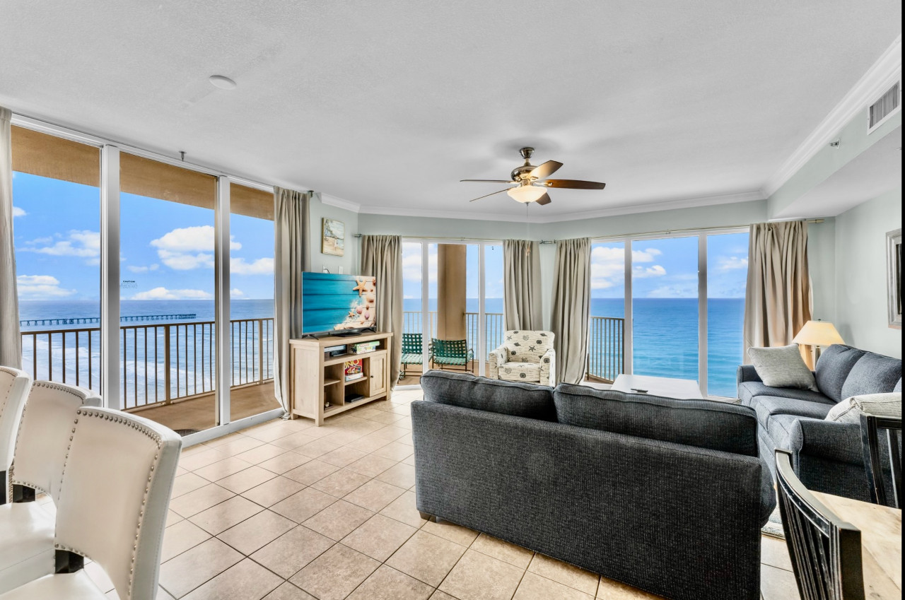 Spectacular Ocean Views!