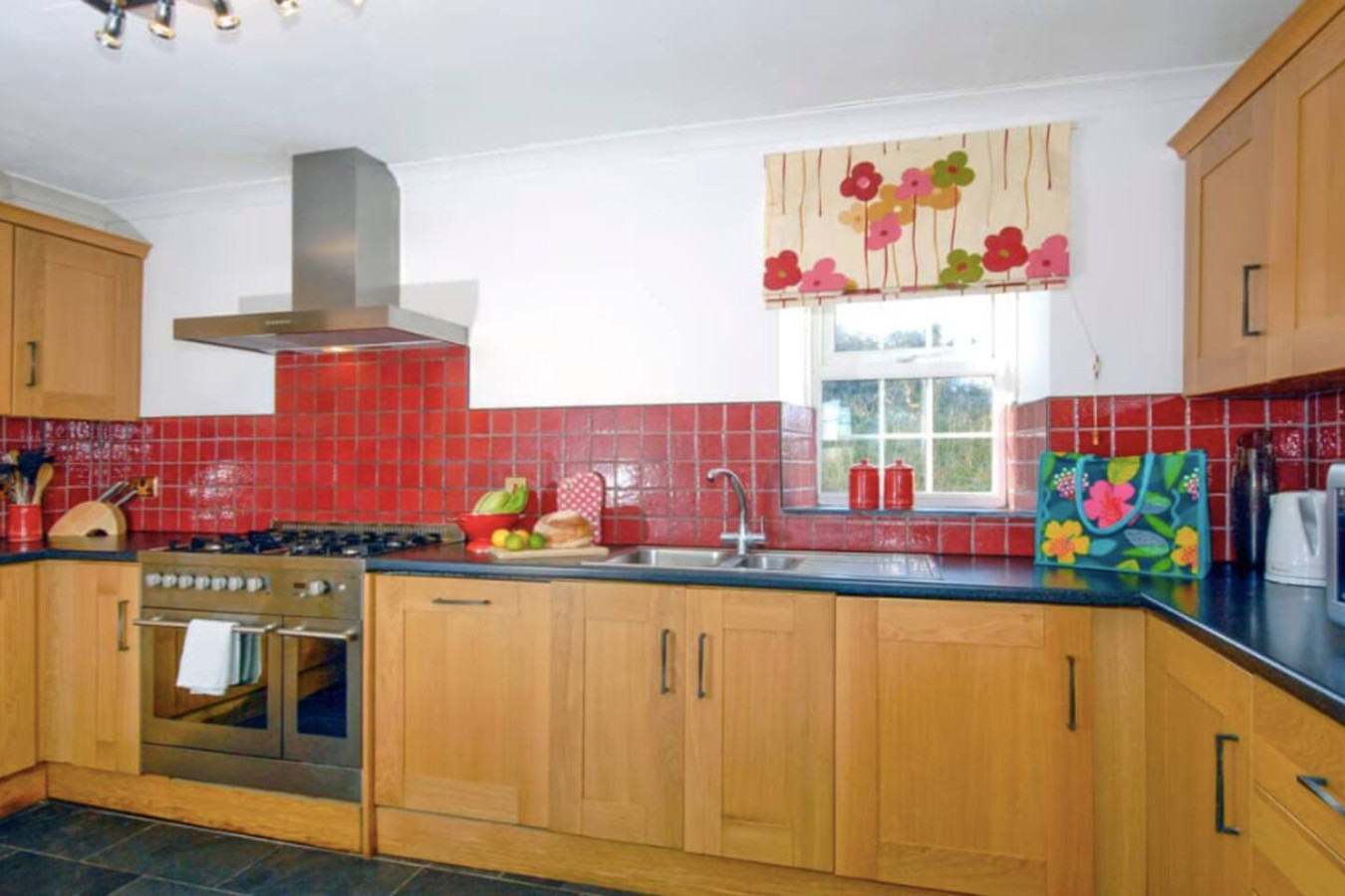 charming-coastal-farmhouse-with-sea-views-and-garden/