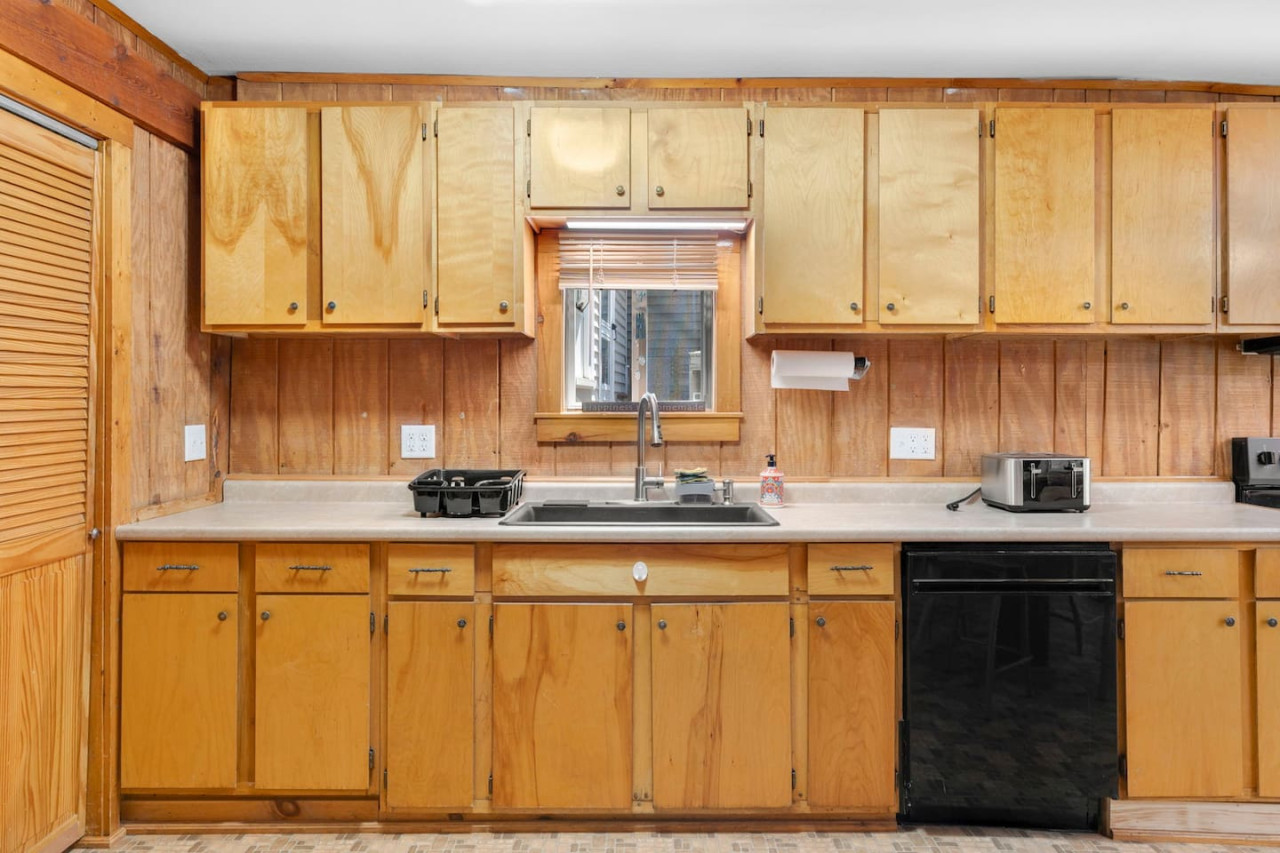 charming-beach-house-w-ocean-views-and-deck/