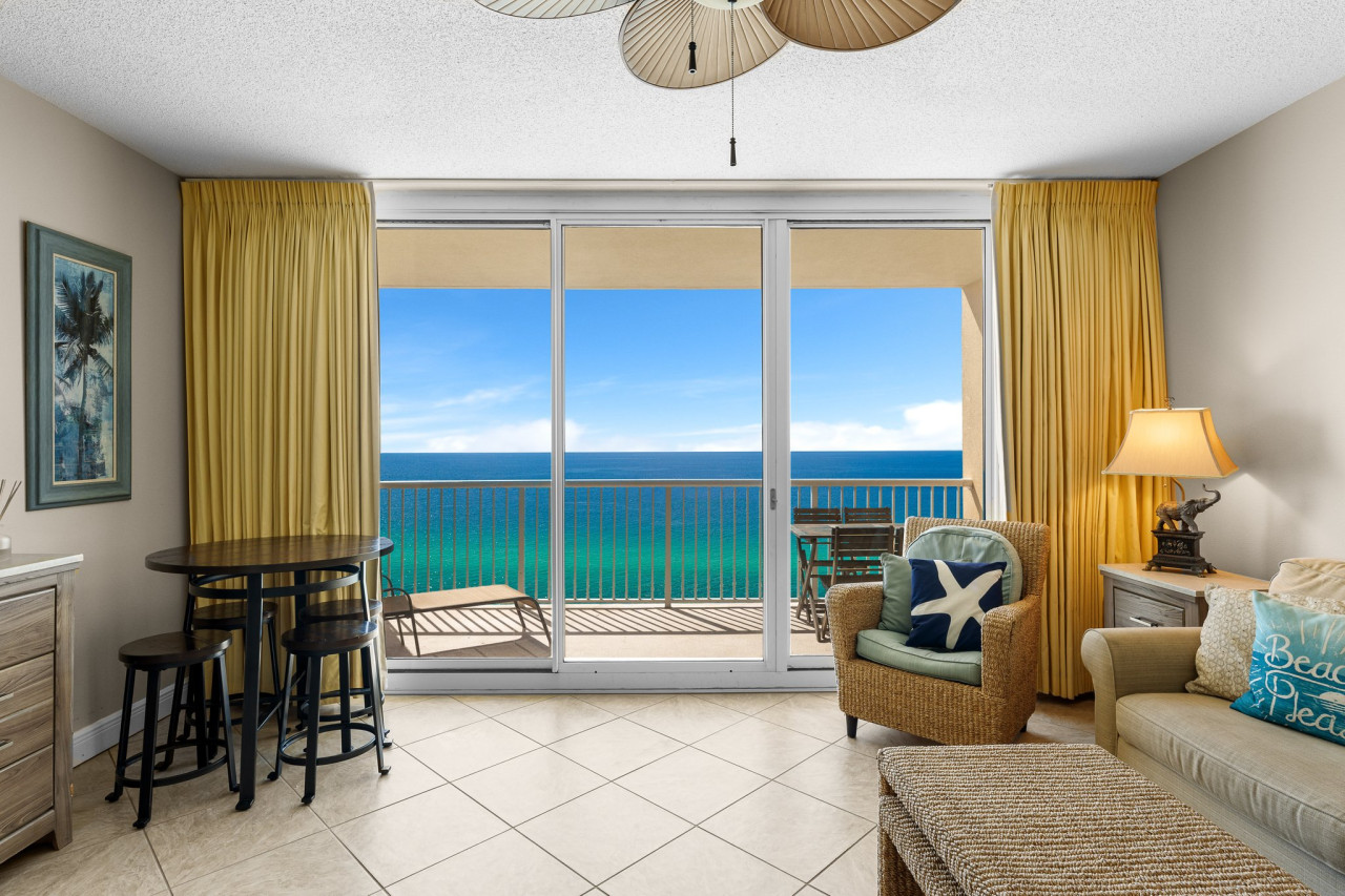 Spectacular Ocean Views!