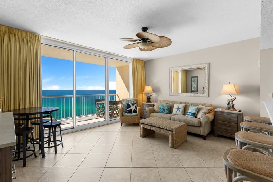 Spectacular Ocean Views!