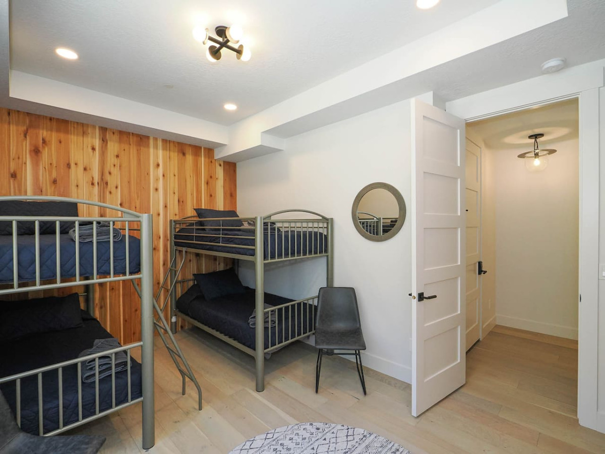 Luxury 4BR Mountain Retreat Near Sundance Resort - Provo