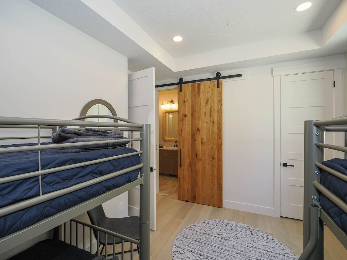 Luxury 4BR Mountain Retreat Near Sundance Resort - Provo