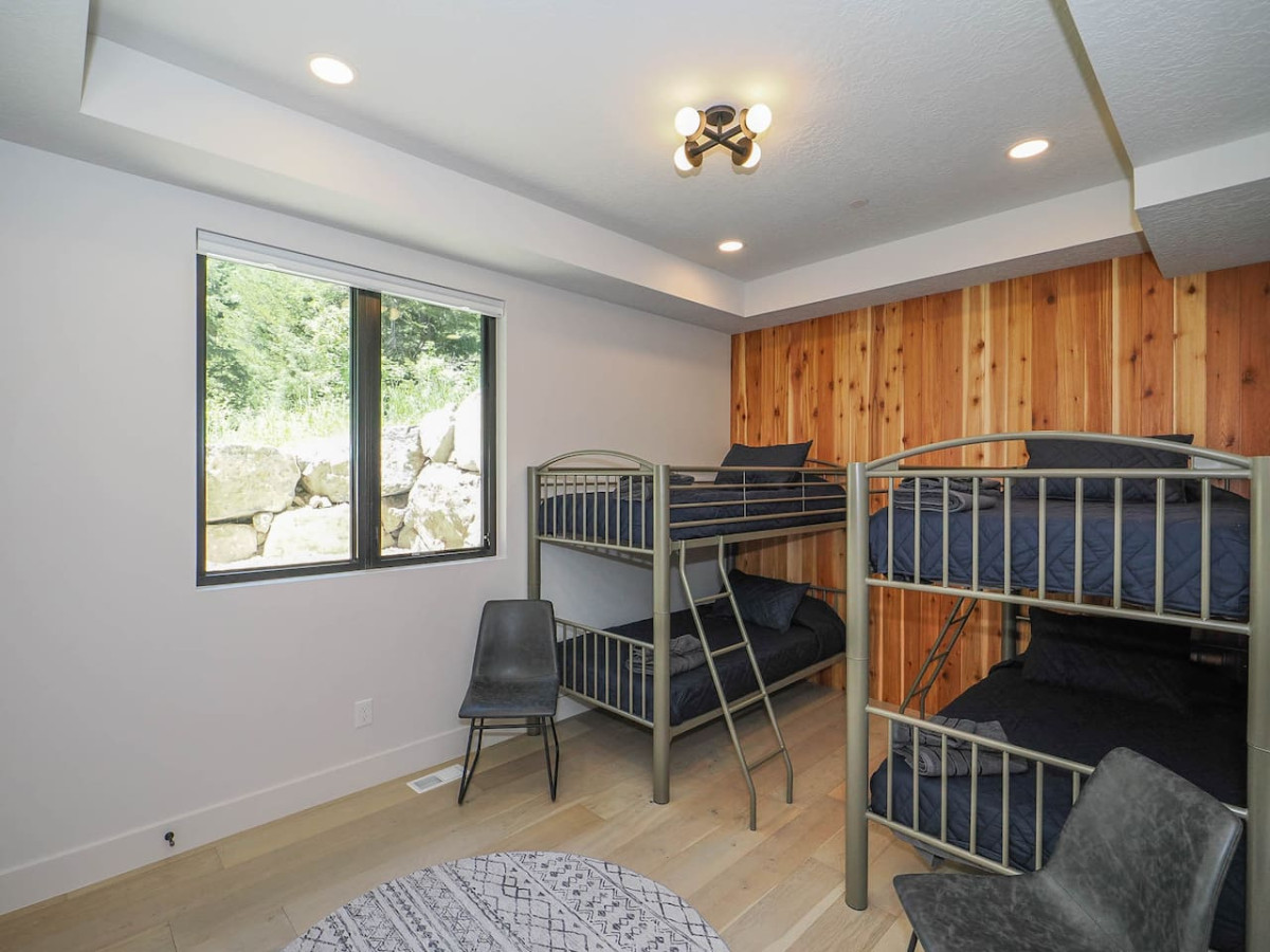 Luxury 4BR Mountain Retreat Near Sundance Resort - Provo