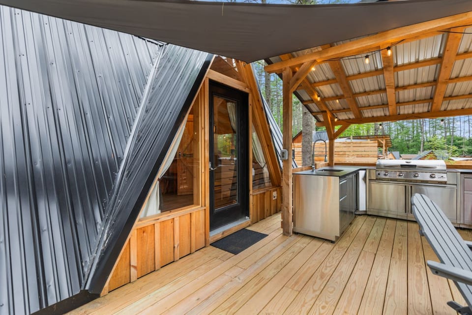 Rustikales A-Frame-Retreat mit Whirlpool - Oxford