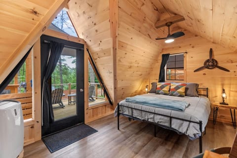 Charming A-Frame Cabin | Cold Plunge Tub | Hot Tub