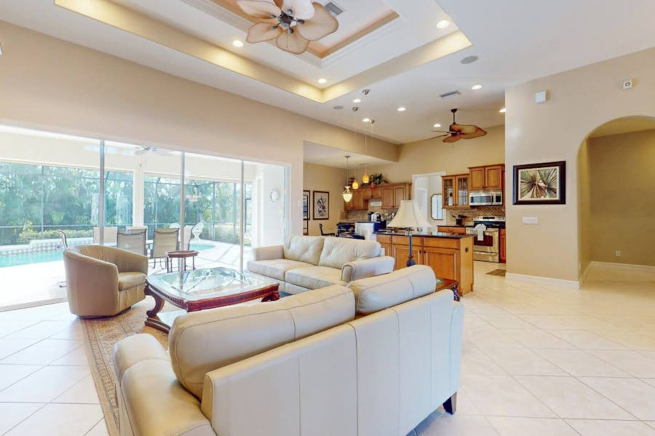 Villa Cape Casa Royale with a pool. - Cape Coral