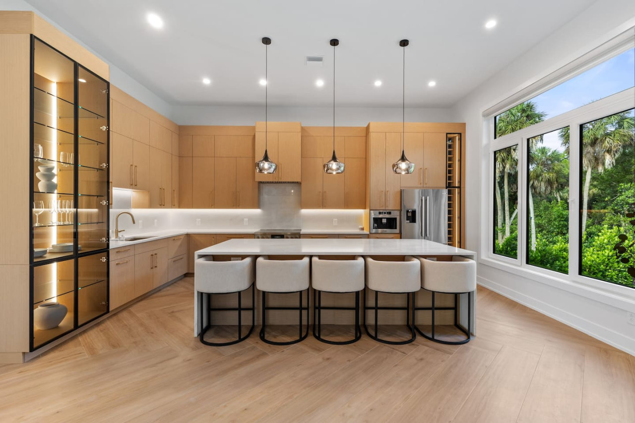 luxurious-naples-retreat/