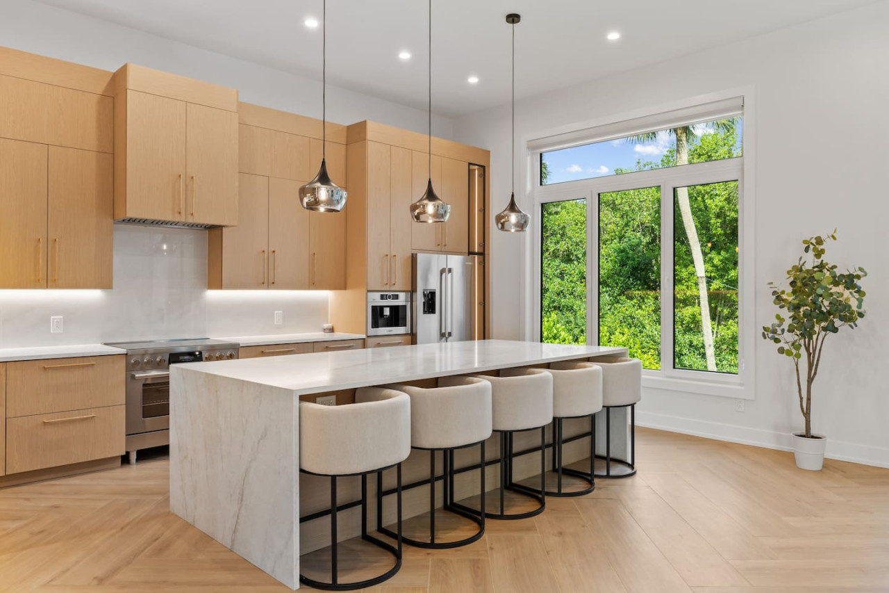 luxurious-naples-retreat/