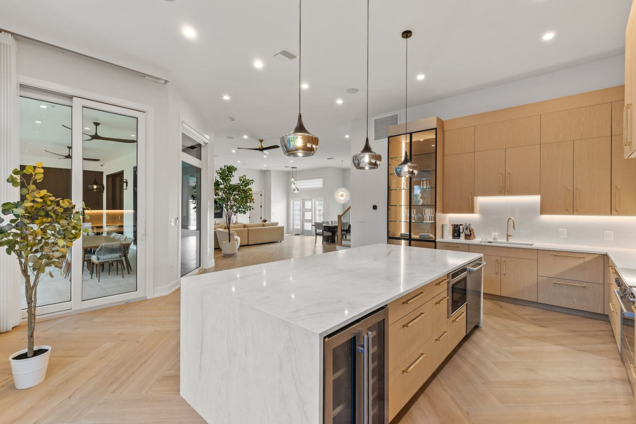 luxurious-naples-retreat/