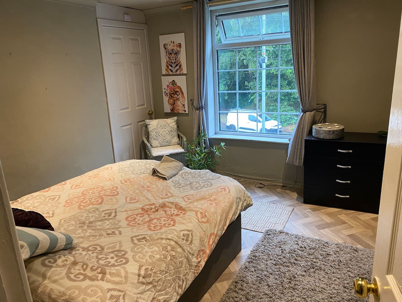 A Manchester Cottage getaway with log burner   - Unsworth