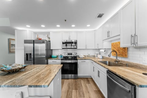 Well Equipped Kitchen!