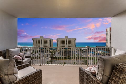 Breathtaking Ocean and Sunset Views from the Private Balcony.