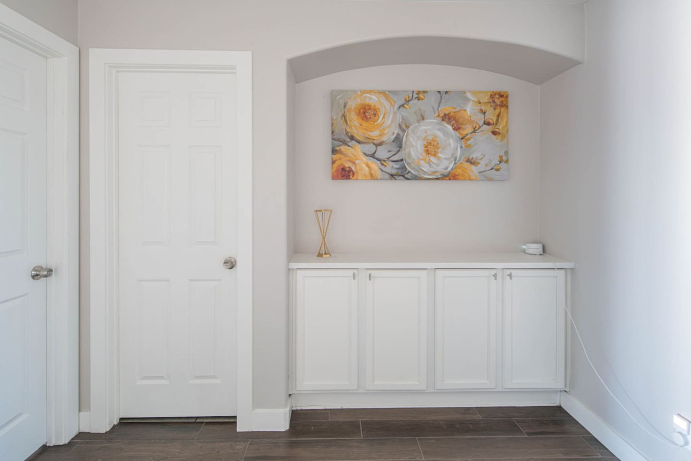 Luxe Avondale Escape - 4 BR, Sleeps 12 - Avondale