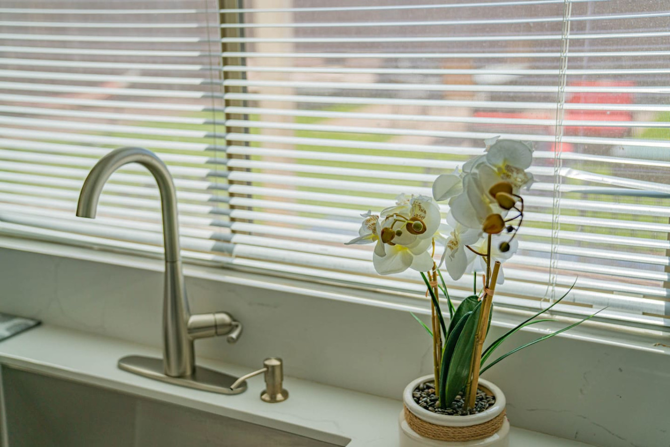 Luxe Avondale Escape - 4 BR, Sleeps 12 - Avondale