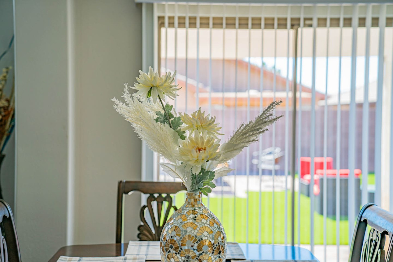 Luxe Avondale Escape - 4 BR, Sleeps 12 - Avondale