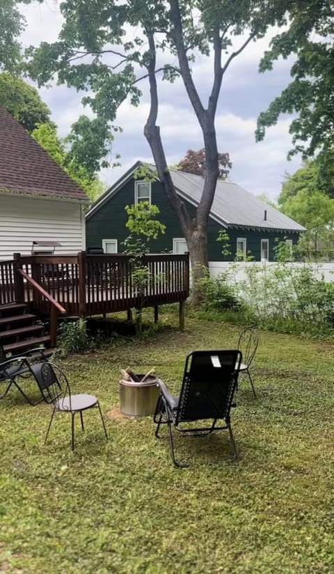 Cozy home in Bangor Maine