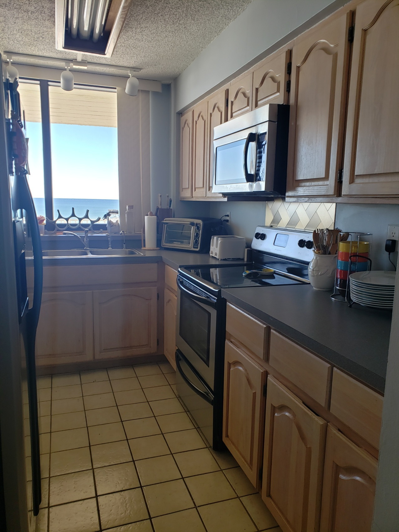 dunes-of-panama-a205-king-bed-beachfront-pool/