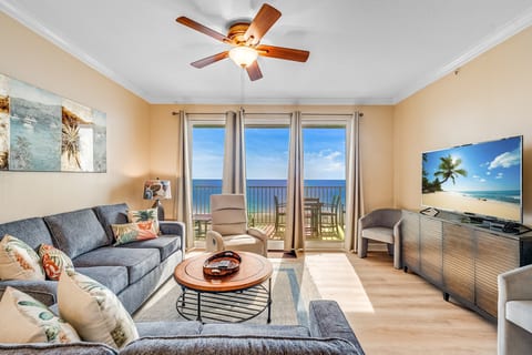 Beachfront 3BR Condo | Free Beach Chair & Umbrella Service!